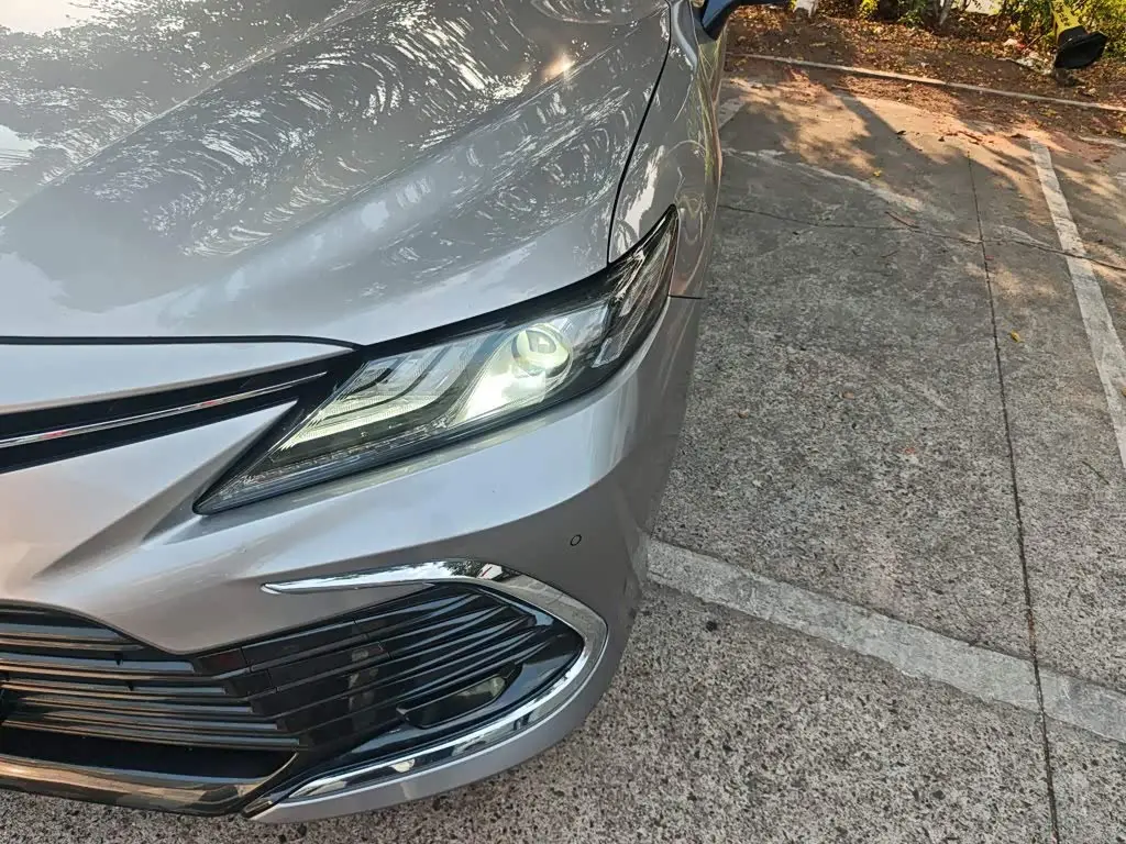 Toyota Camry 2022 — Фото 18/20