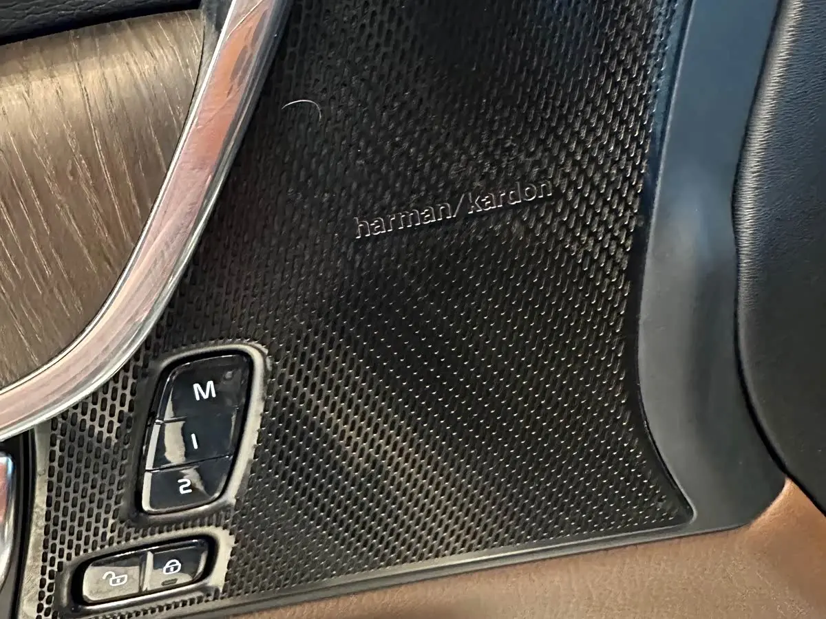 Volvo V90 2021 — Photo 8/15