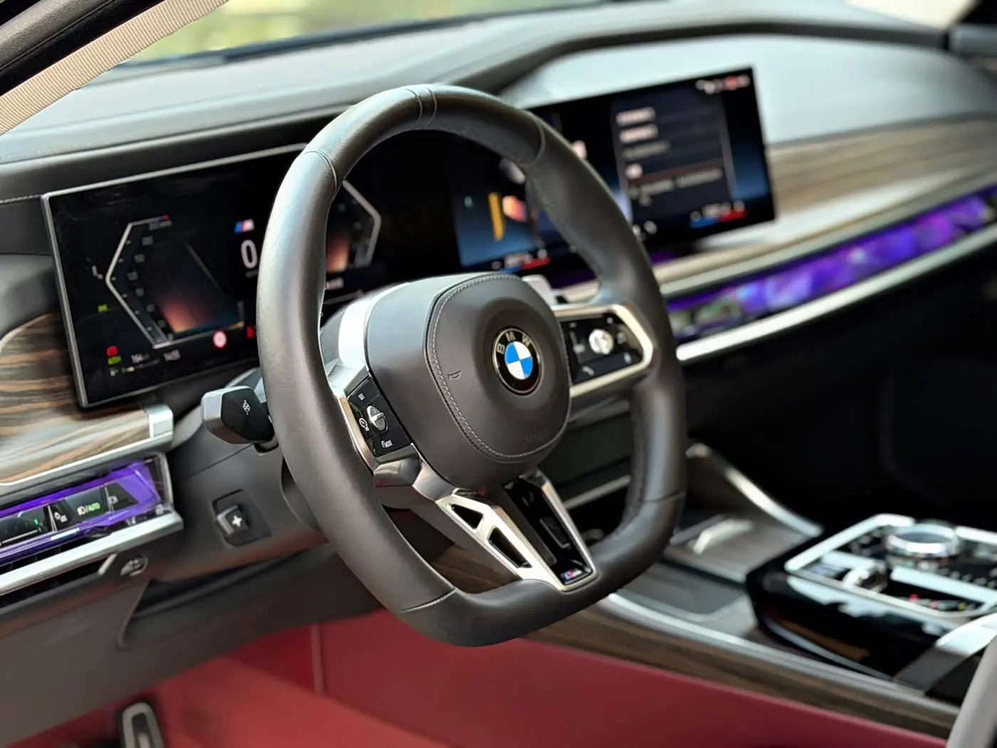 BMW 7 Series 2025 — Photo 4/20