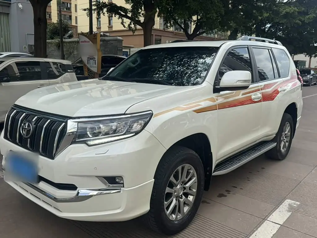 Toyota Prado 2020 — Фото 1/20