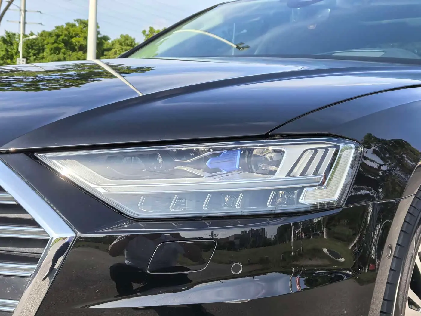 Audi A8 2021 — Şəkil 4/16