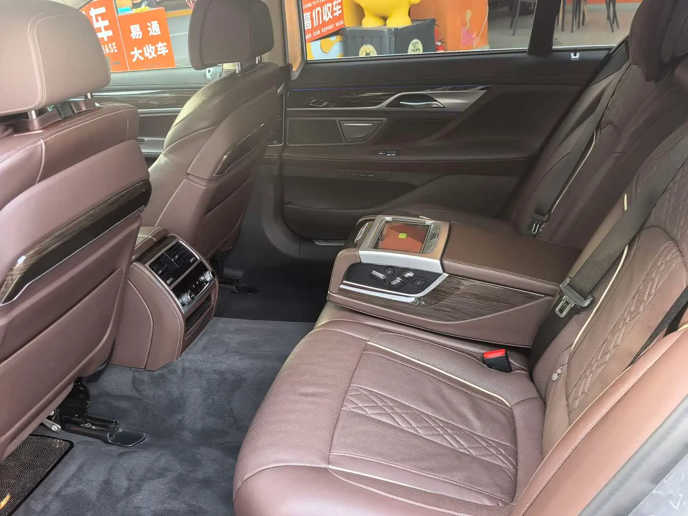 BMW 7 Series 2020 — Photo 13/20