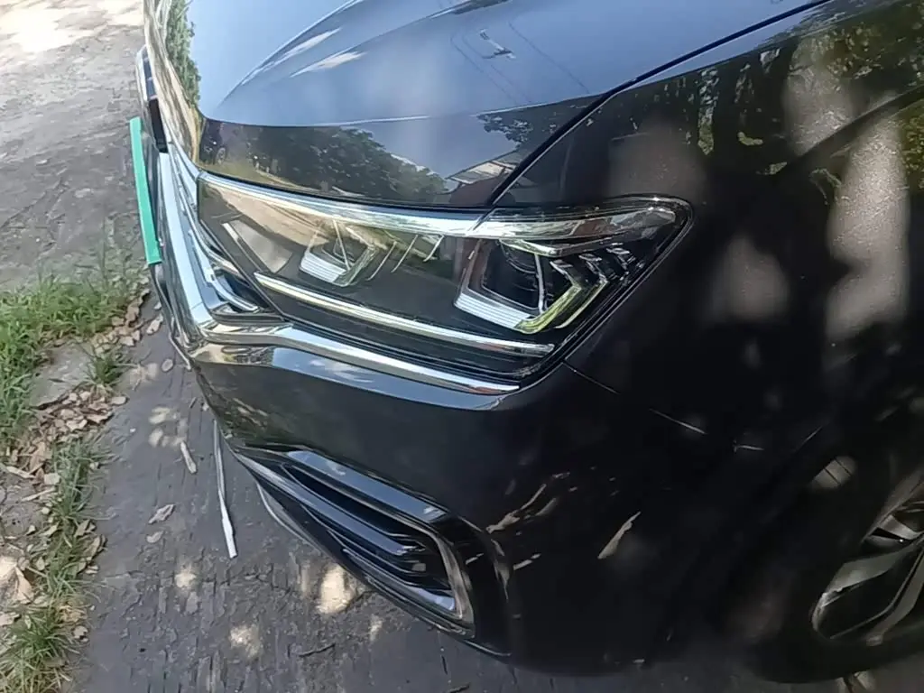 Volkswagen Tayron GTE Plug-in Hybrid 2022 — Şəkil 18/20