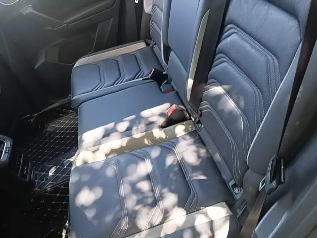 Volkswagen Tayron GTE Plug-in Hybrid 2022 — Şəkil 13/20