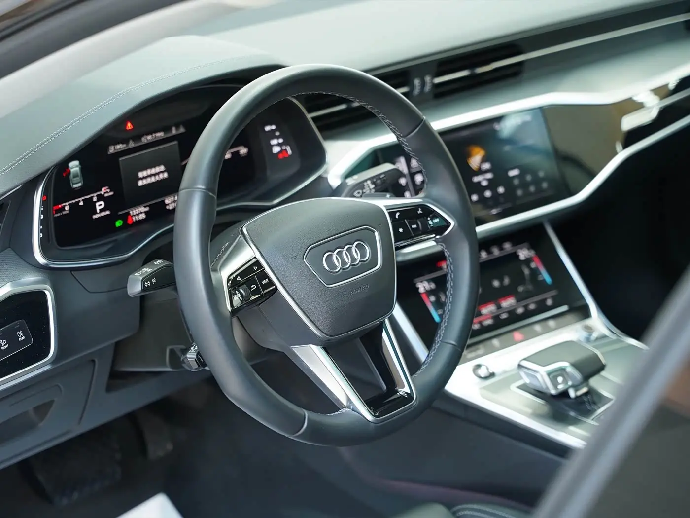 Audi A7 2025 — ფოტო 13/20