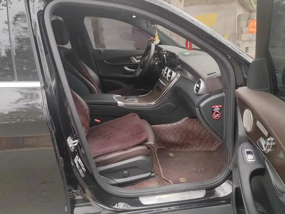 Mercedes-Benz GLC 2022 — ფოტო 8/16