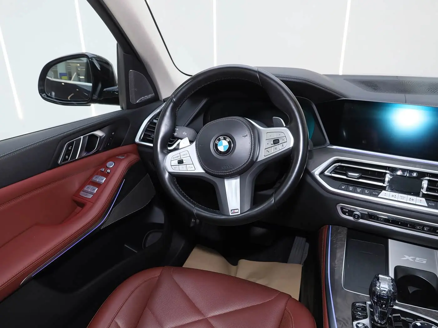 BMW X5 2023 — Фото 17/20