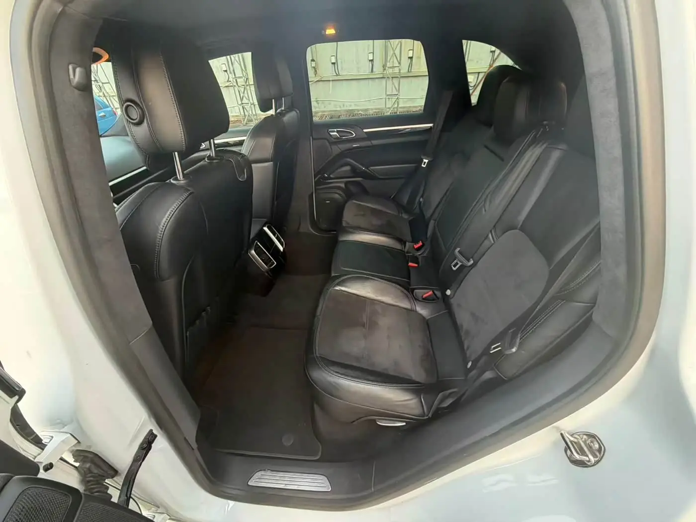 Porsche Cayenne 2017 — Şəkil 5/12