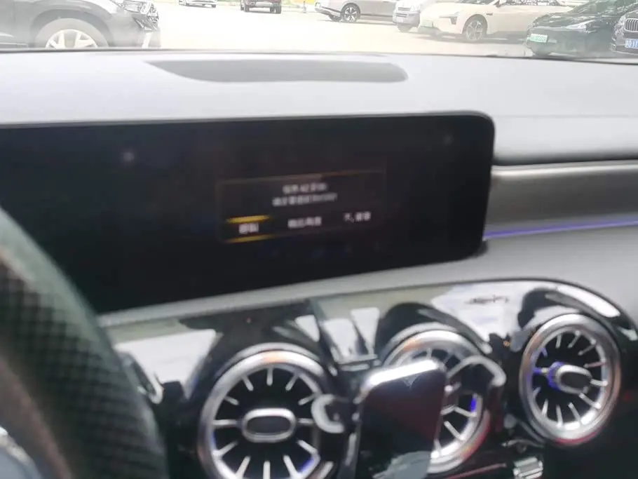Mercedes-Benz A-Class AMG 2022 — Şəkil 12/15