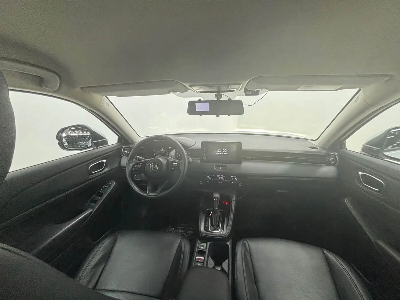 Honda Vezel 2023 — Photo 12/20