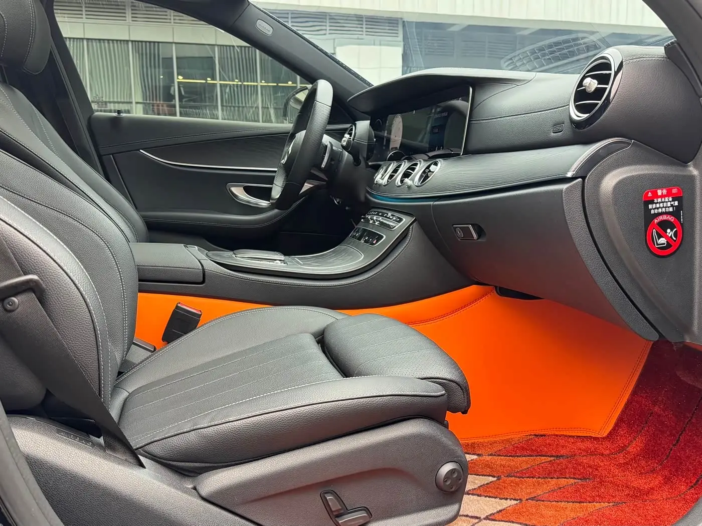 Mercedes-Benz E-Class 2022 — Фото 11/20