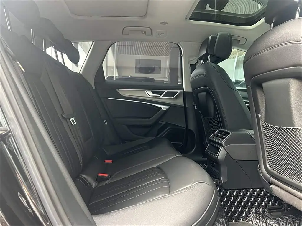 Audi A6 2021 — Şəkil 7/15