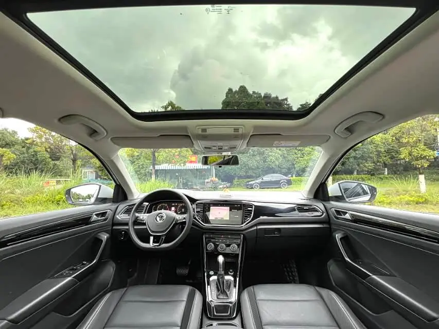 Volkswagen T-ROC 2022 — Photo 7/11