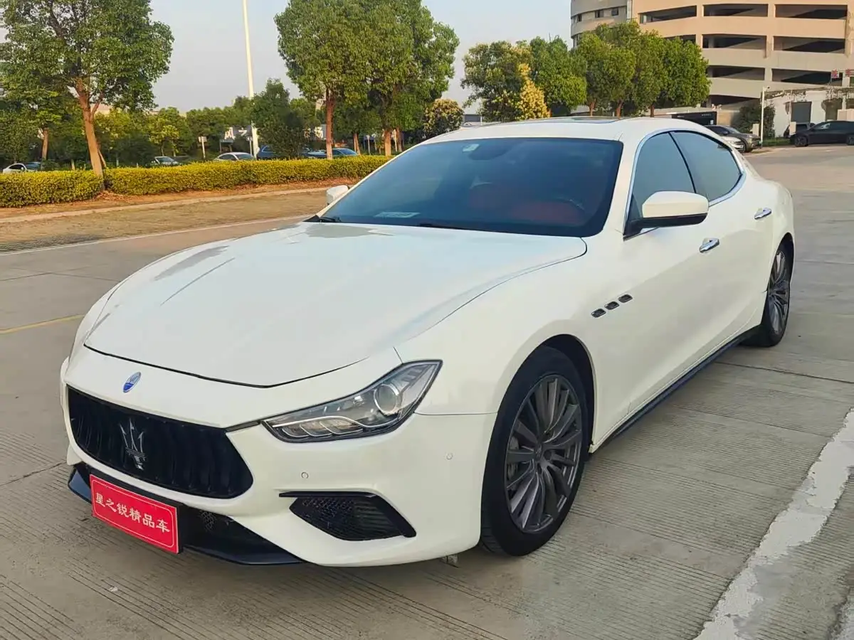 Maserati Ghibli, 2017