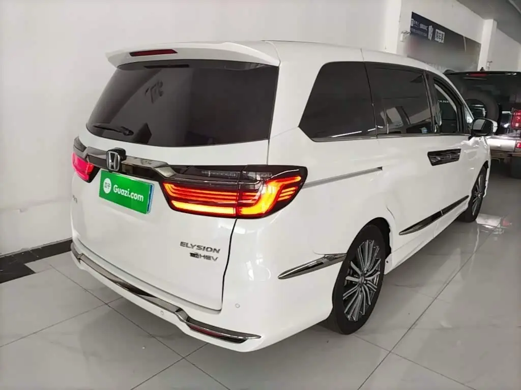 Honda Elysion 2023 — Photo 7/20