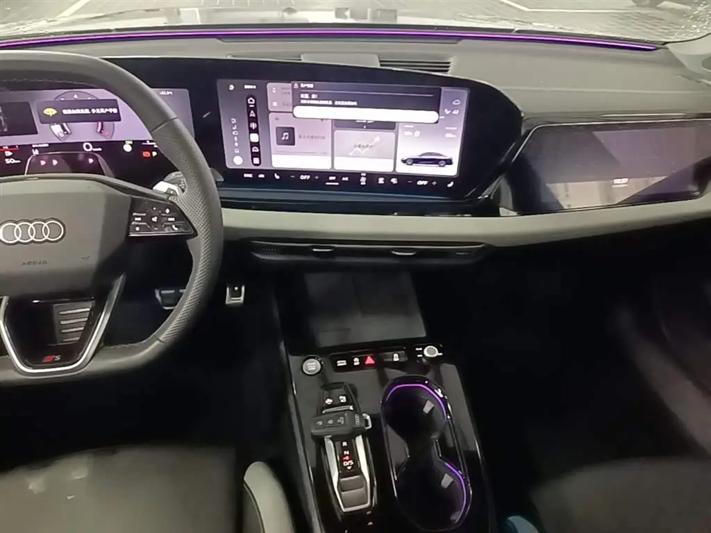Audi A5L 2025 — Photo 13/20