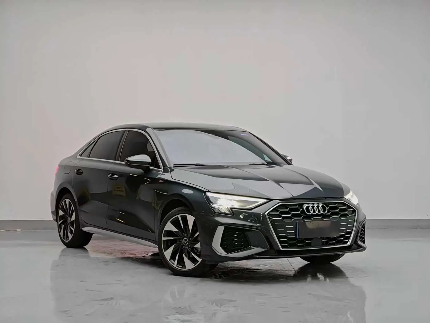 Audi A3 2023 — Photo 3/20
