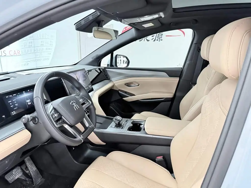 BYD Song L DM-i 2024 — Фото 8/18