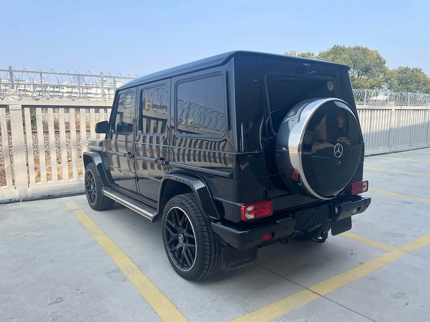 Mercedes-Benz G-Class 2018 — Photo 7/20