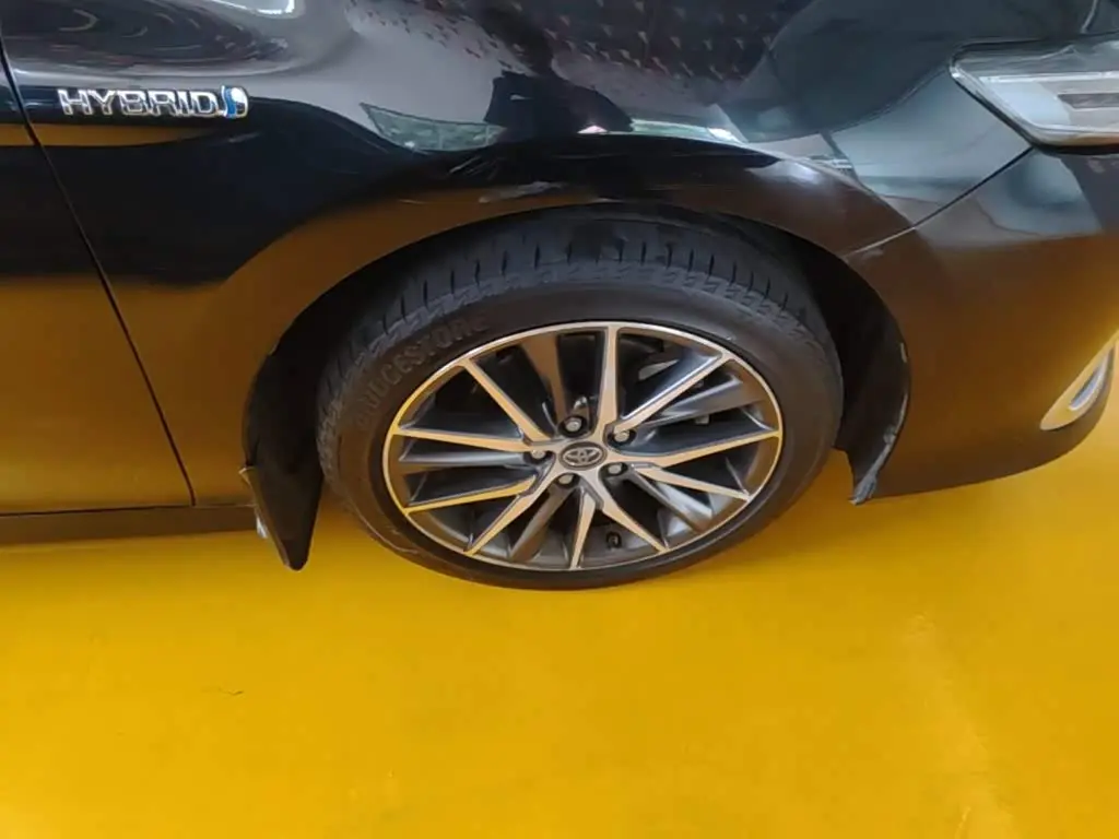 Toyota Camry 2021 — Photo 14/20
