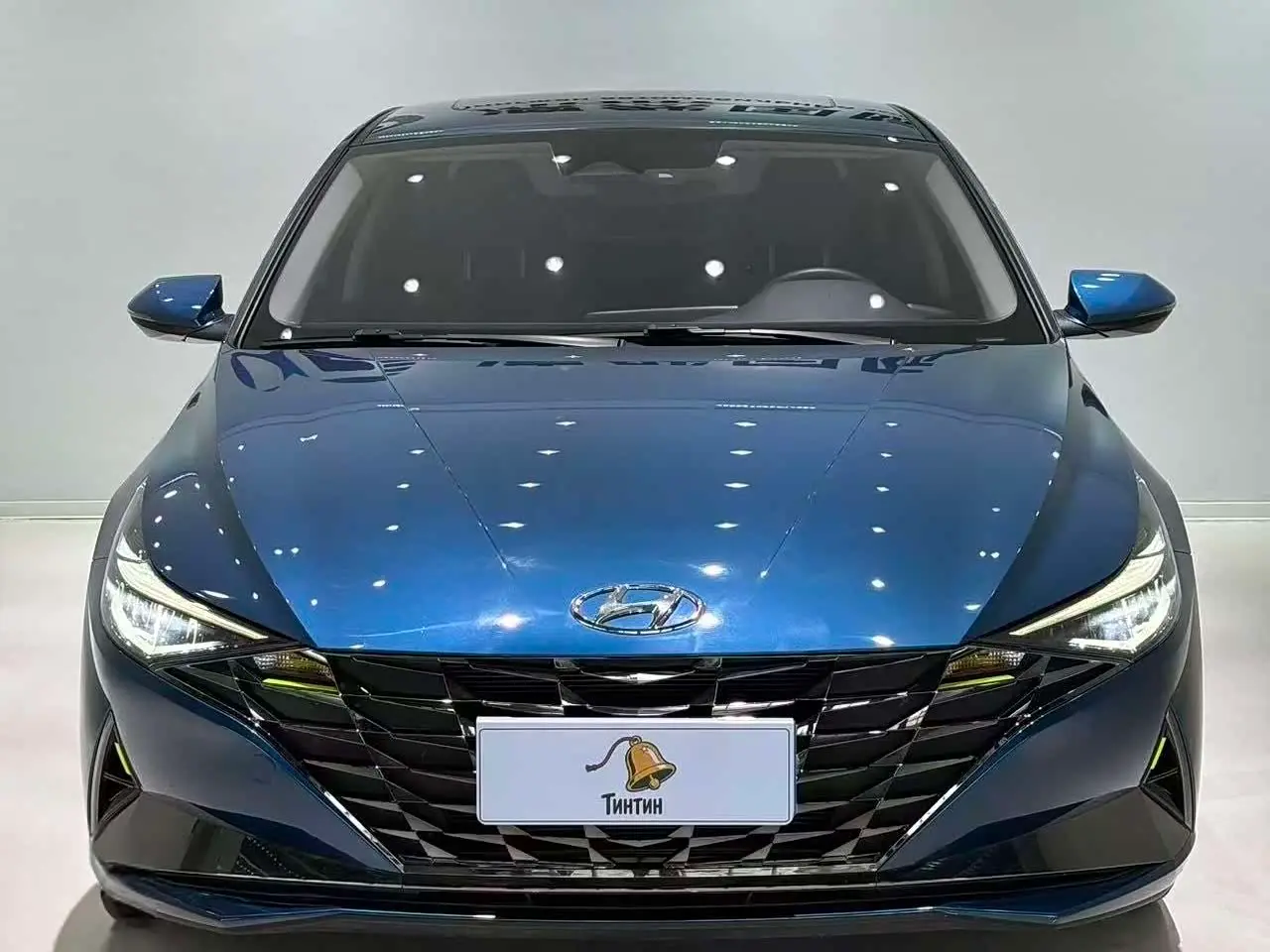 Hyundai Elantra 2022 — Фото 2/20