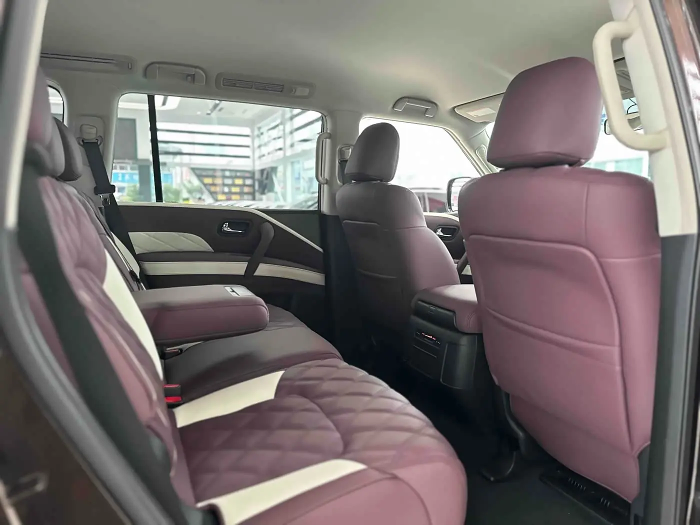 Nissan Patrol 2018 — Şəkil 10/14