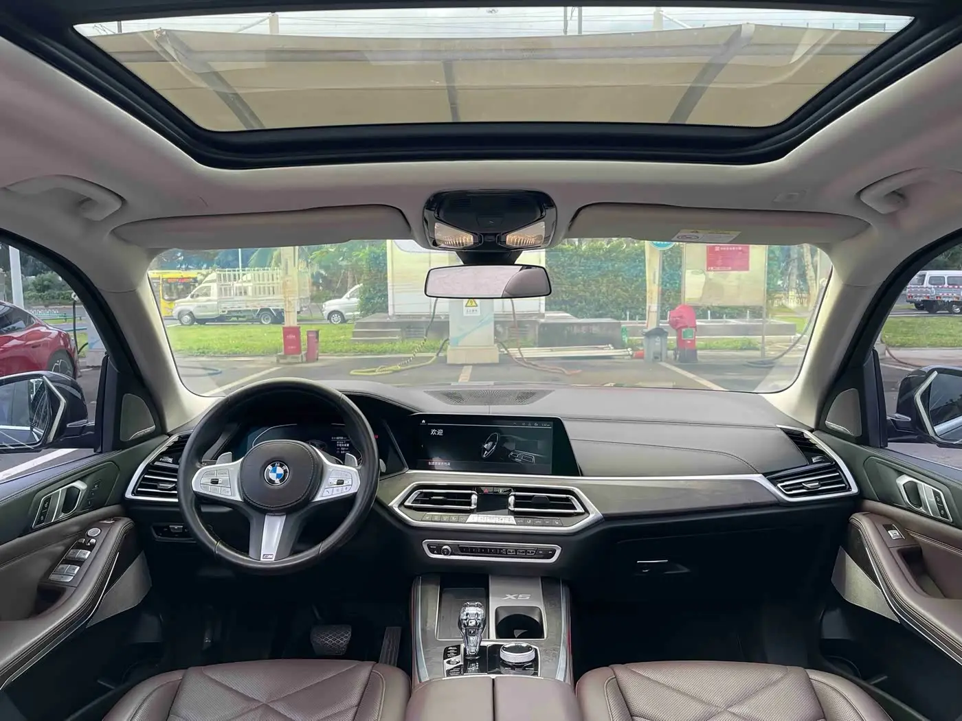 BMW X5 2022 — Photo 7/15