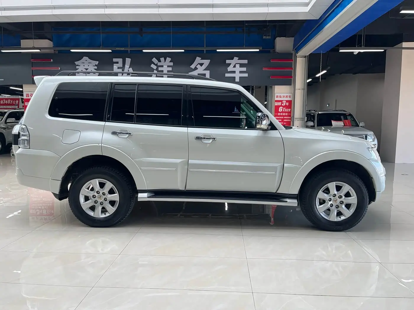 Mitsubishi Pajero 2020 — Фото 4/20