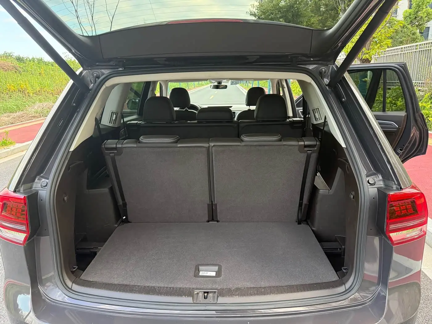 Volkswagen Teramont 2017 — Şəkil 12/19