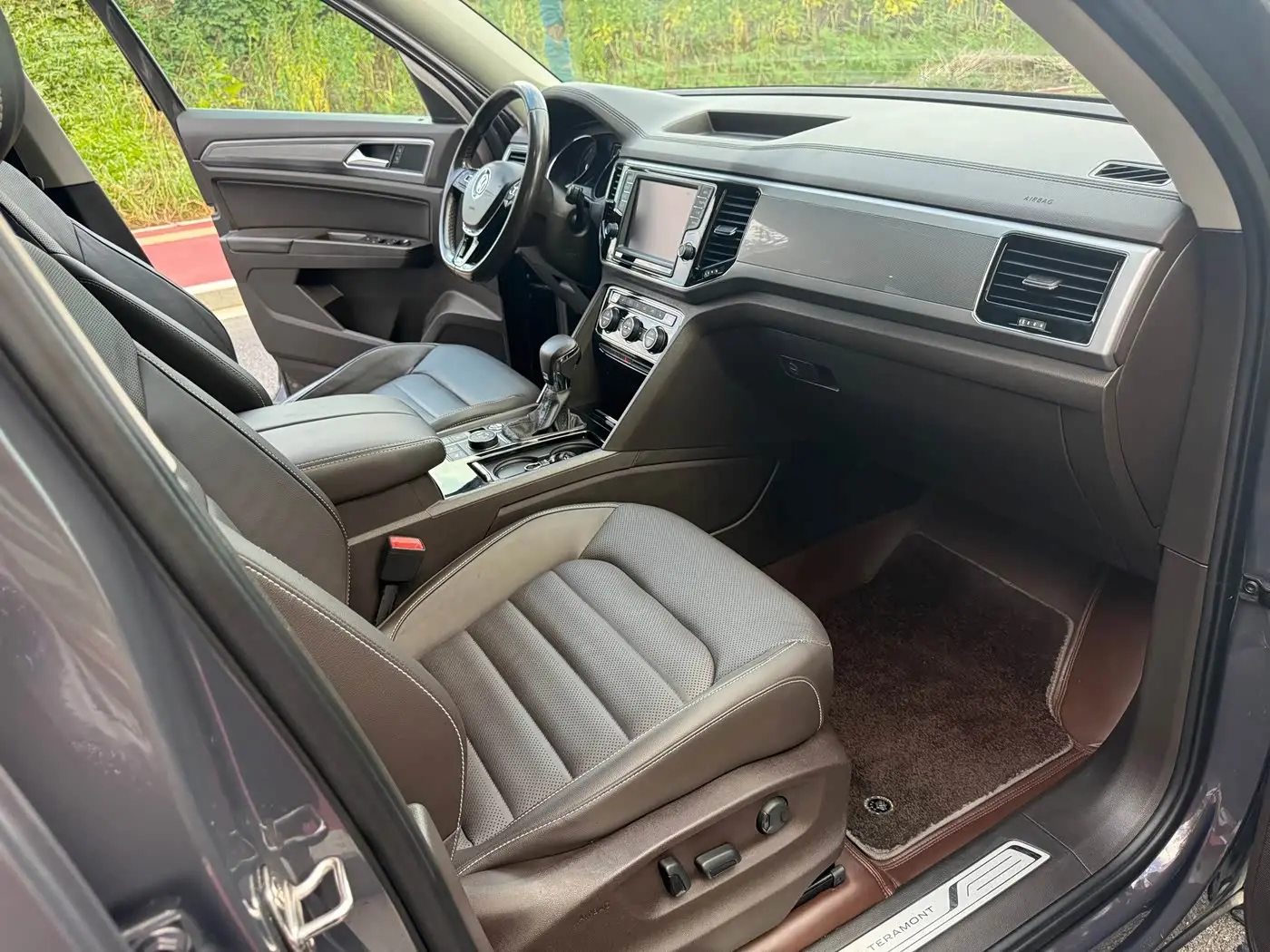 Volkswagen Teramont 2017 — Şəkil 15/19