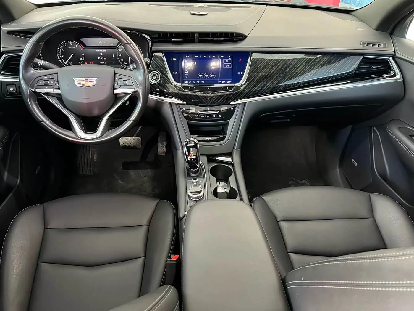 Cadillac XT6 2021 — Photo 7/14