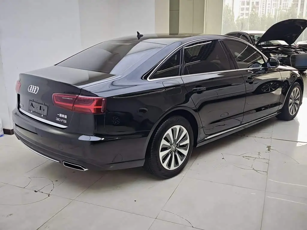 Audi A6L 2017 — Фото 10/19