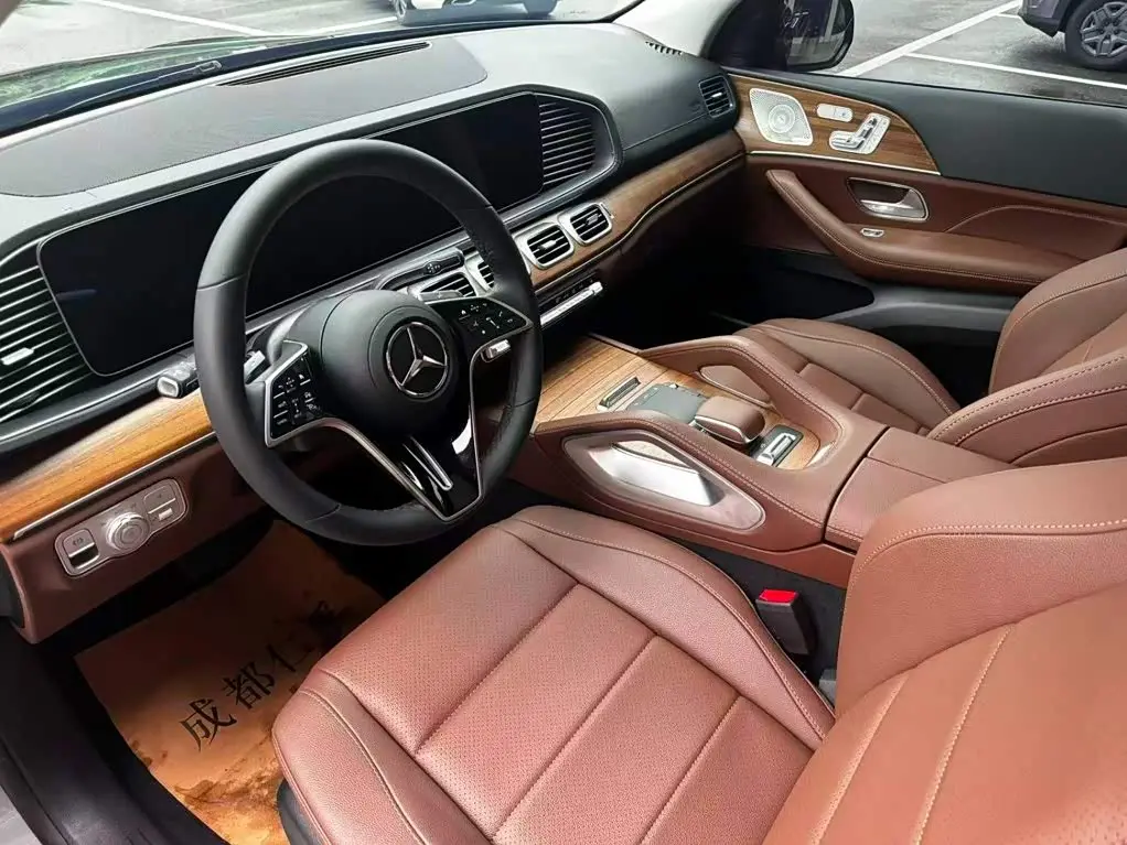 Mercedes-Benz GLE 2026 — Фото 16/20