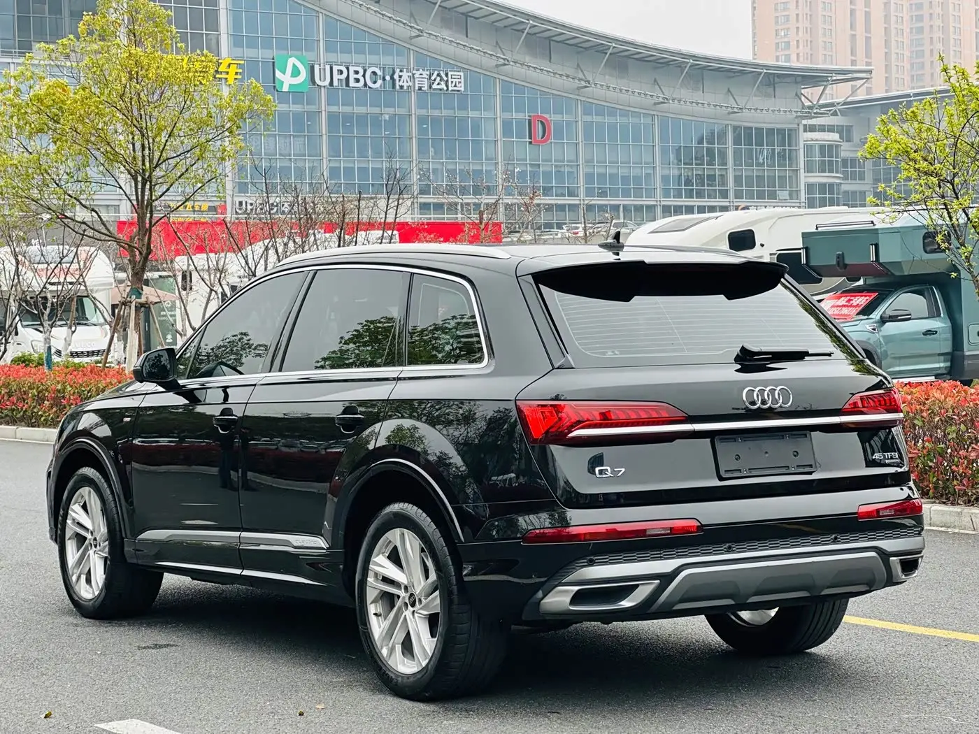 Audi Q7 2024 — Photo 13/14