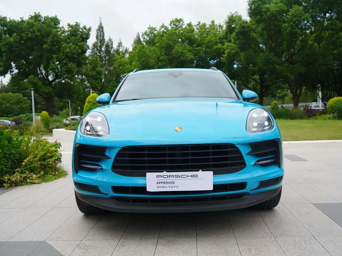Porsche Macan 2020 — Фото 2/20