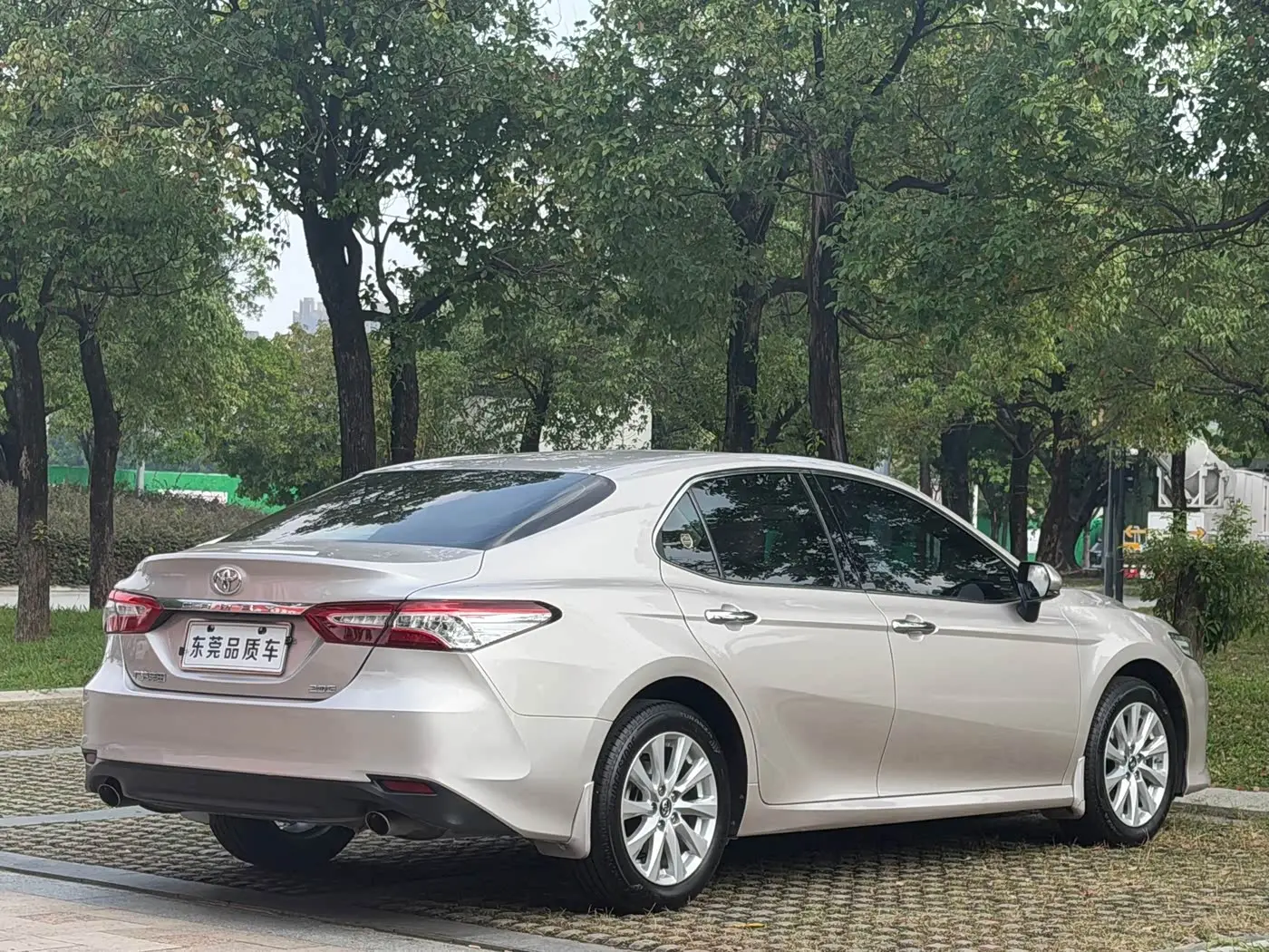 Toyota Camry 2019 — Фото 9/20
