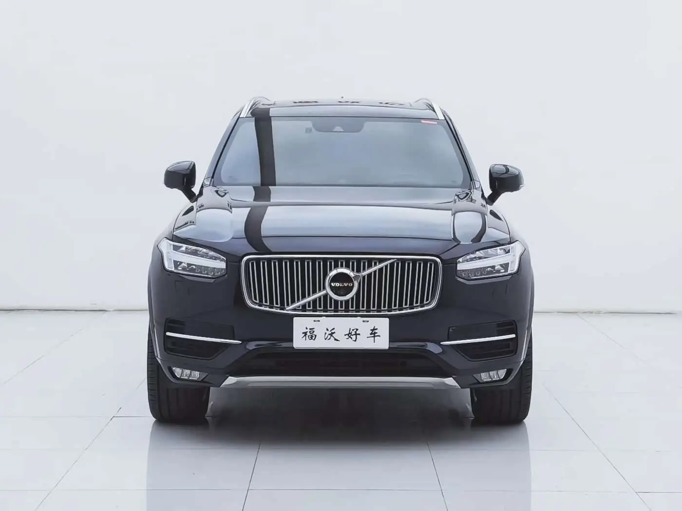 Volvo XC90 2017 — Photo 2/20