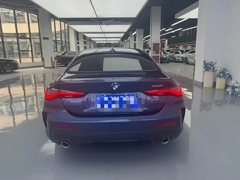 BMW 4 Series 2021 — Photo 8/9