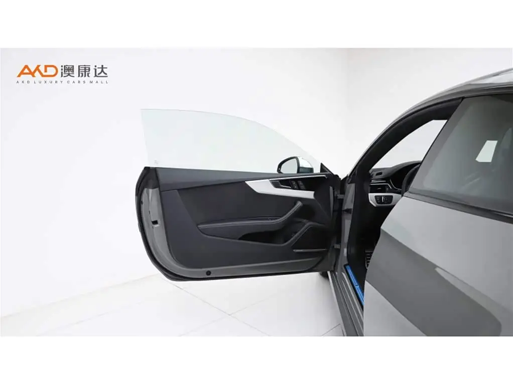 Audi S5 2023 — Photo 10/10