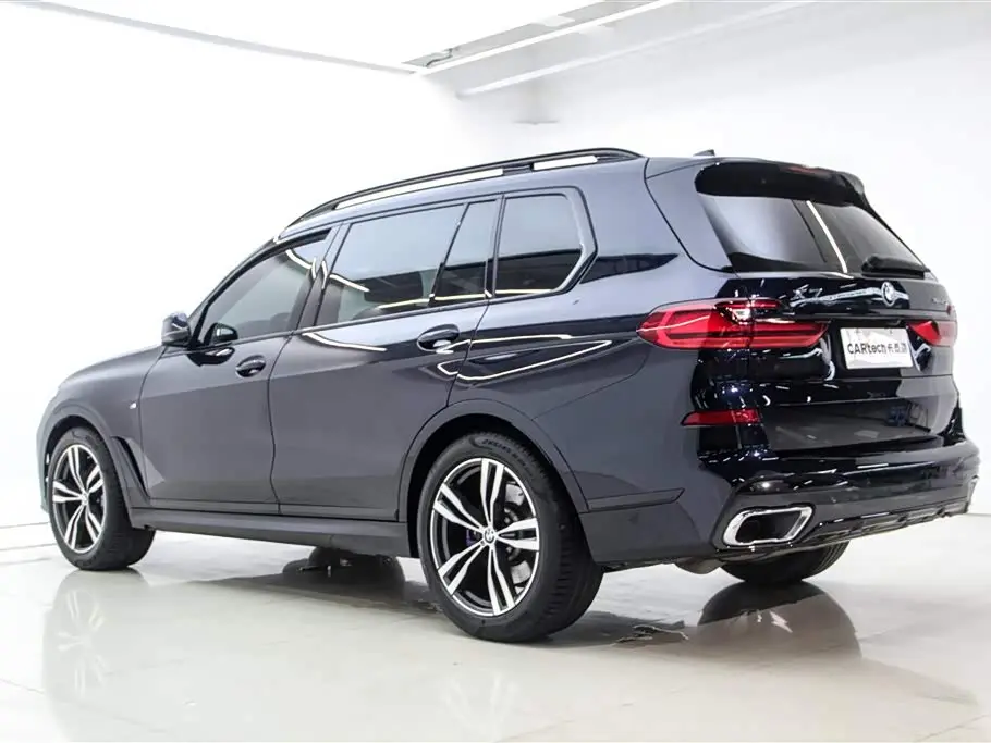 BMW X7 2022 — Фото 7/20