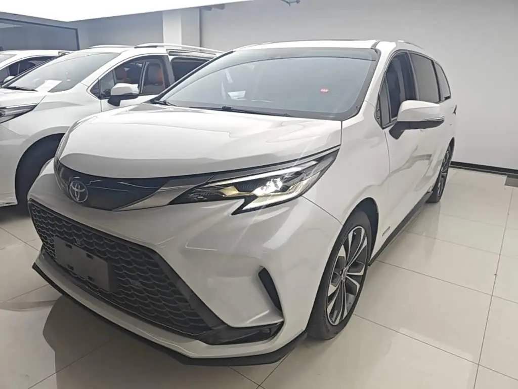 Toyota Granvia, 2023