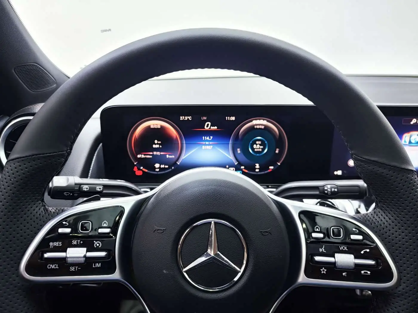 Mercedes-Benz GLB 2021 — Фото 20/20