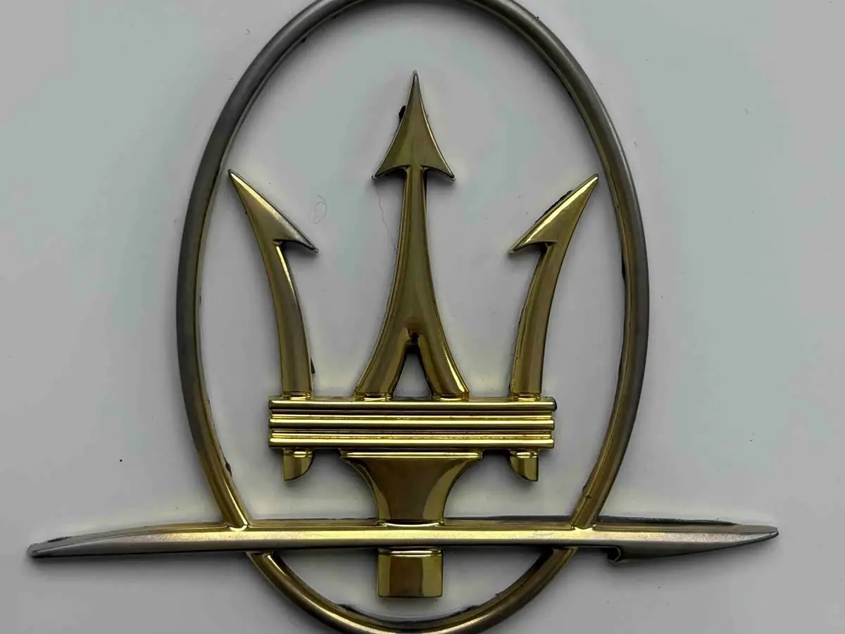 Maserati Quattroporte 2016 — Şəkil 19/20