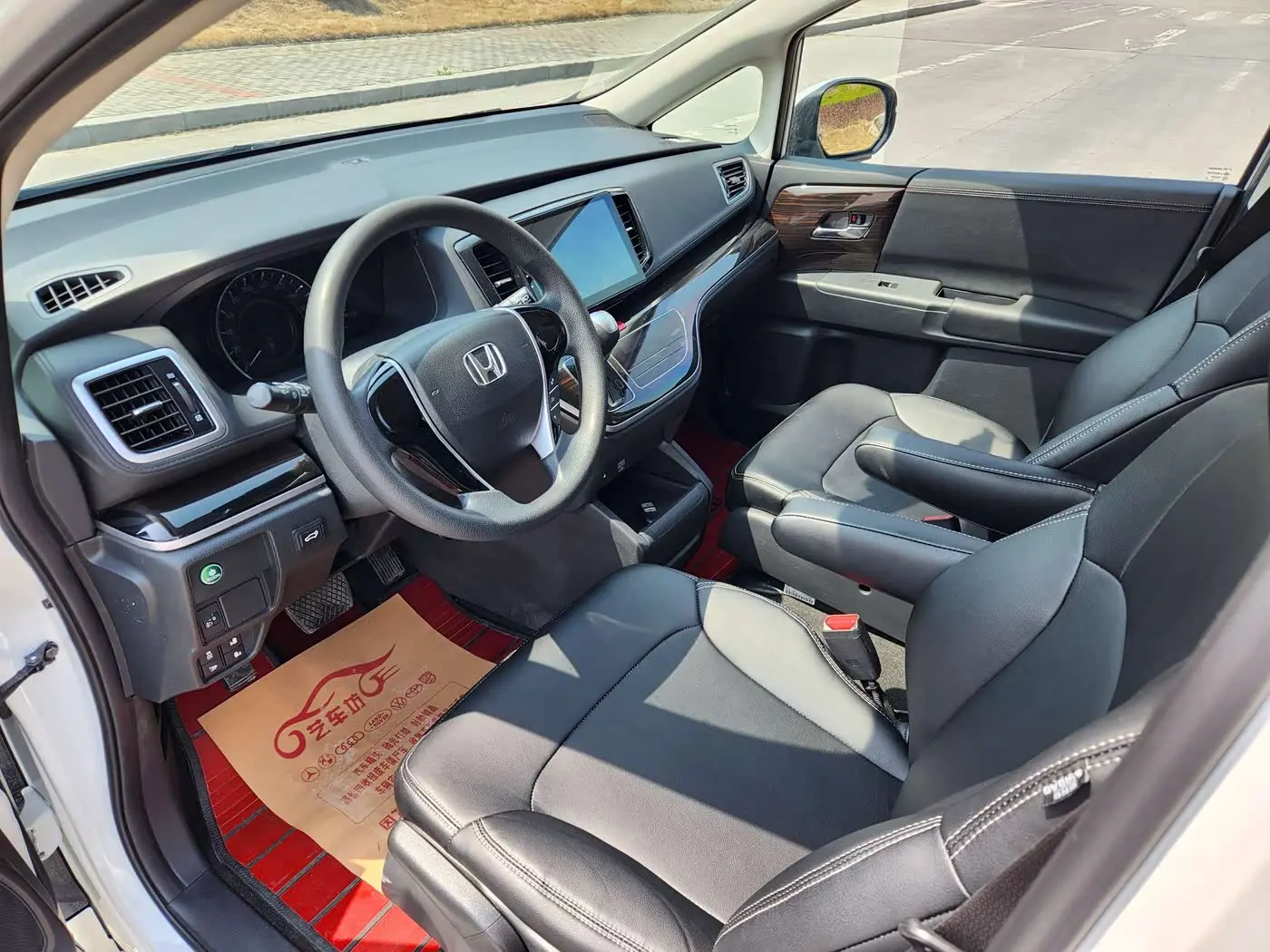 Honda Odyssey 2020 — Şəkil 6/17