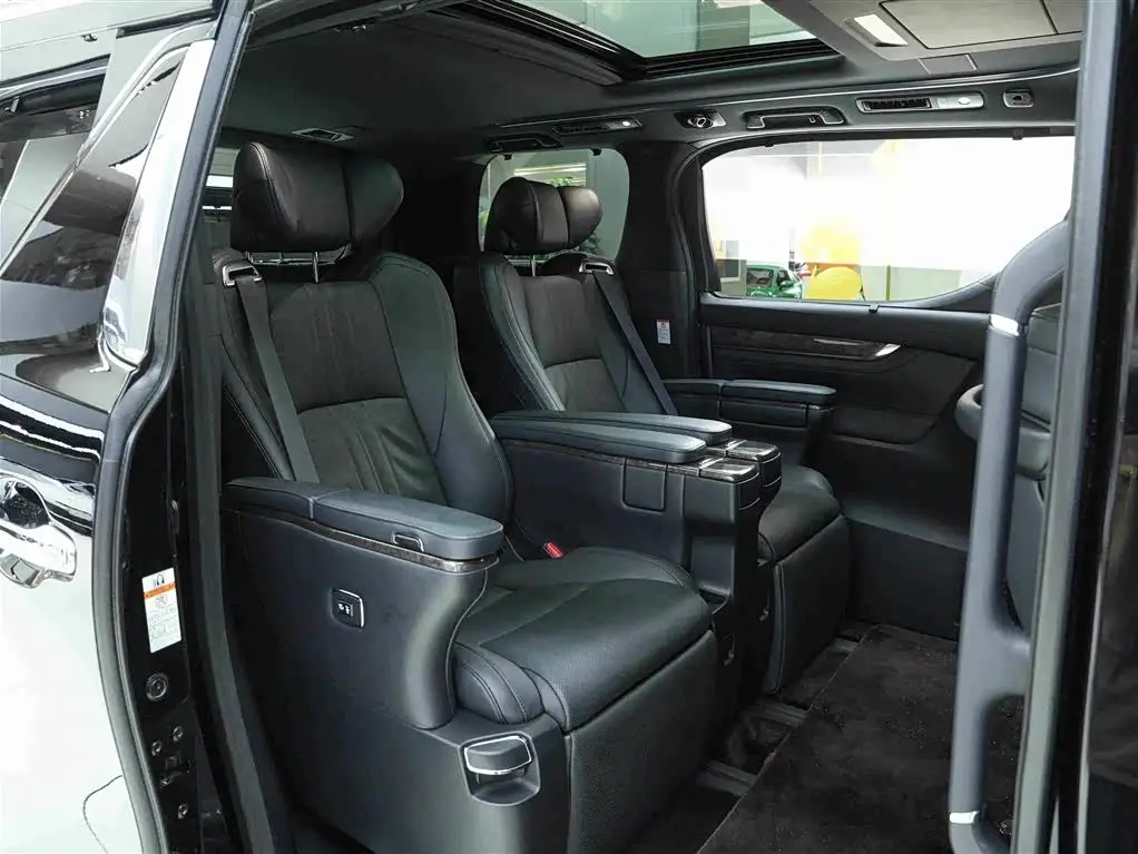 Toyota Alphard 2019 — Şəkil 13/20