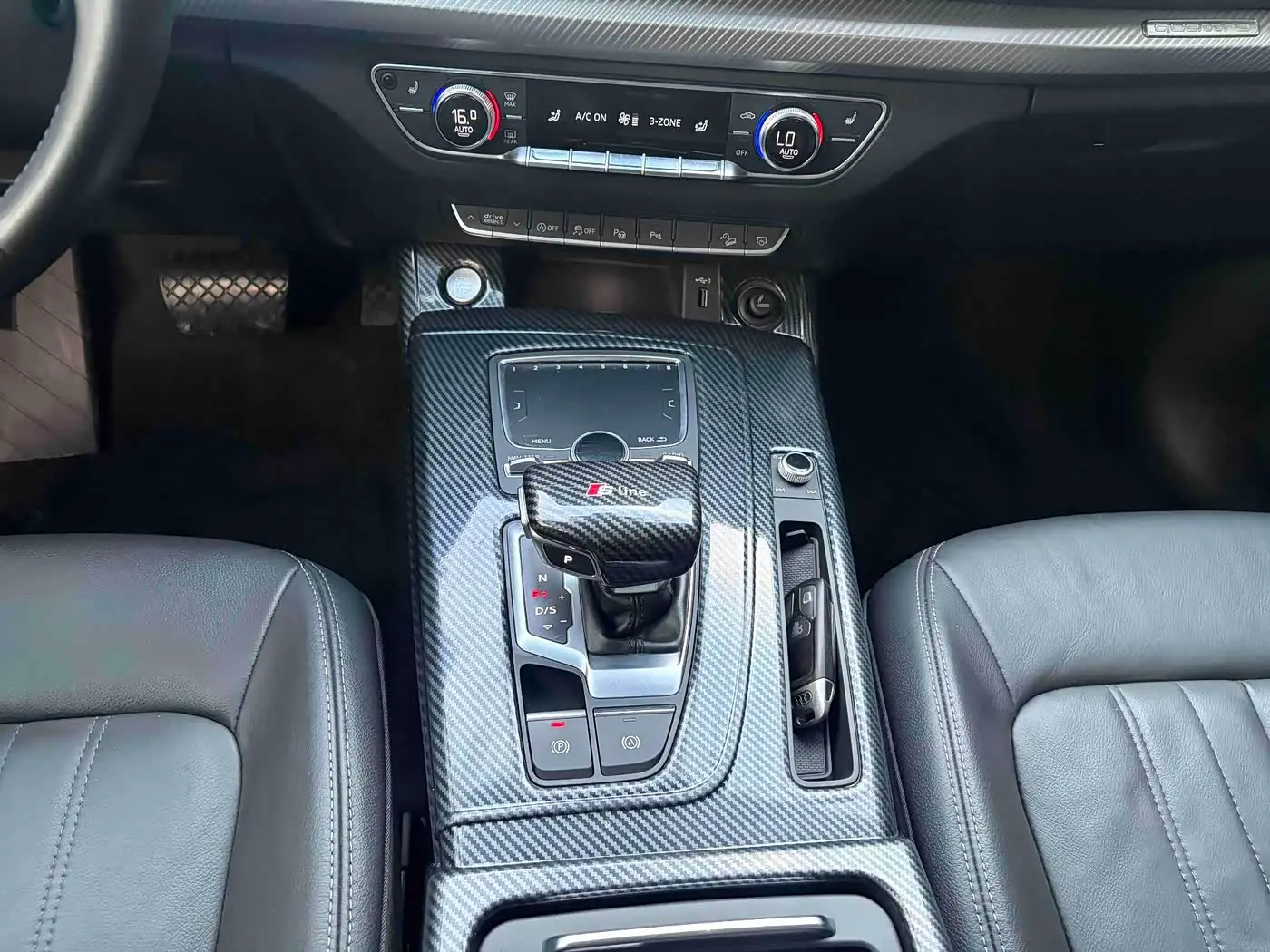 Audi Q5L 2020 — Фото 14/16