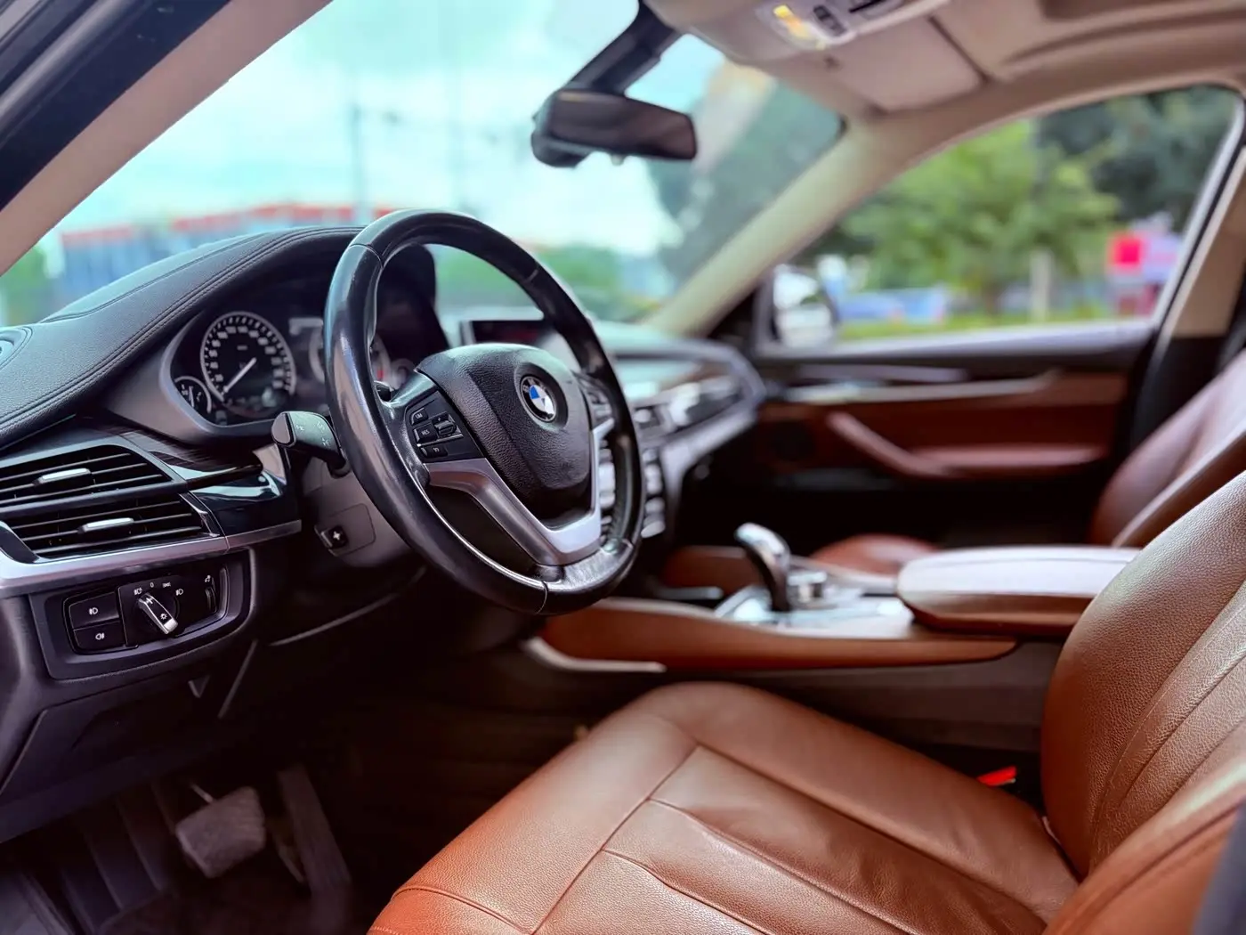 BMW X6 2015 — Photo 6/15