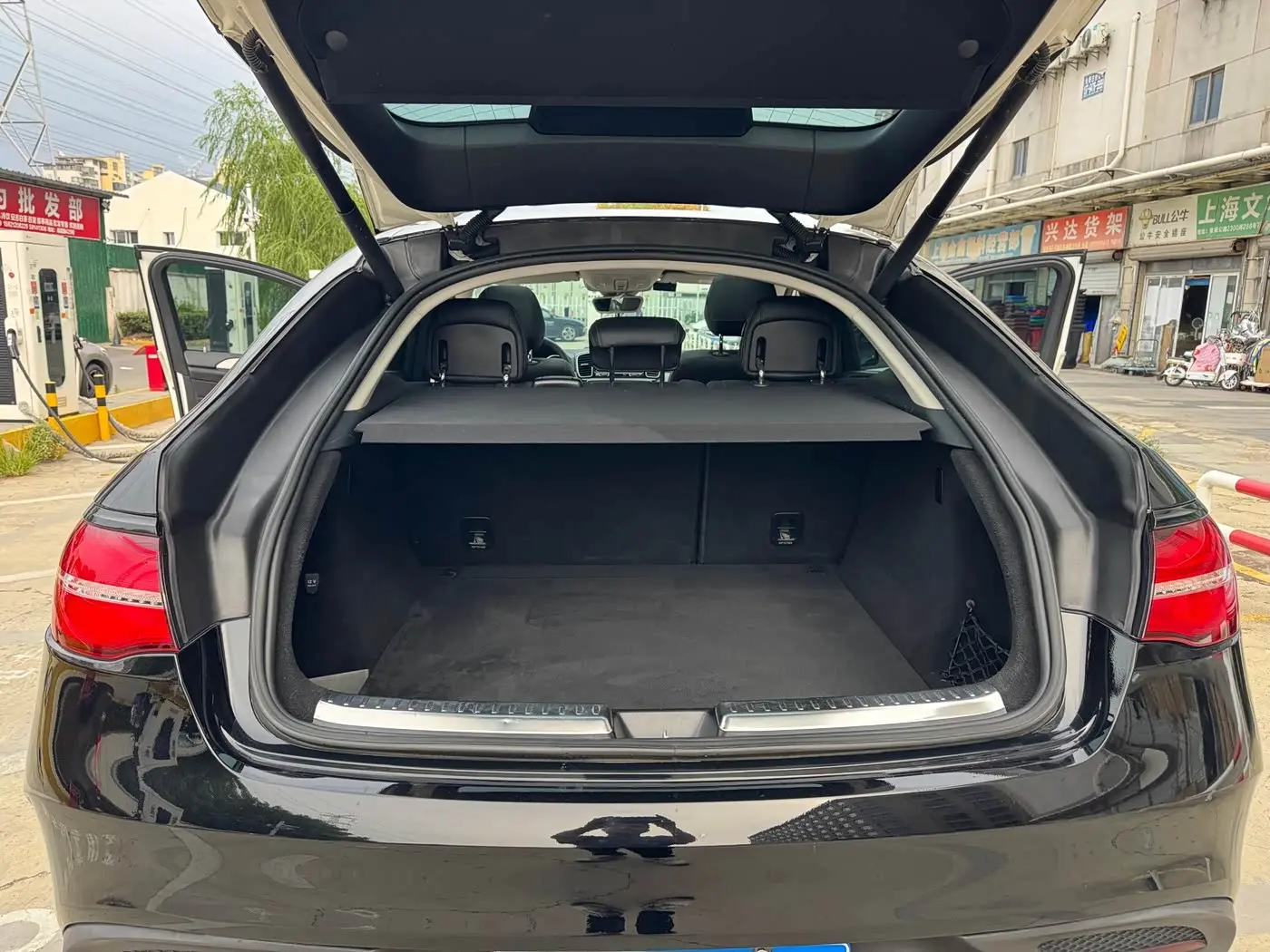 Mercedes-Benz GLE Coupe 2018 — Şəkil 15/19
