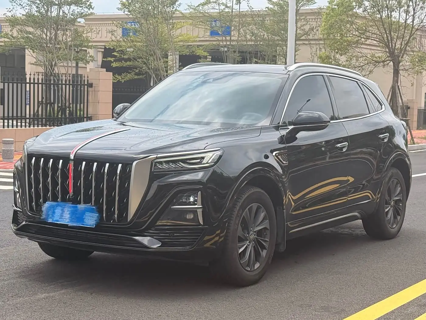 Hongqi HS5, 2024