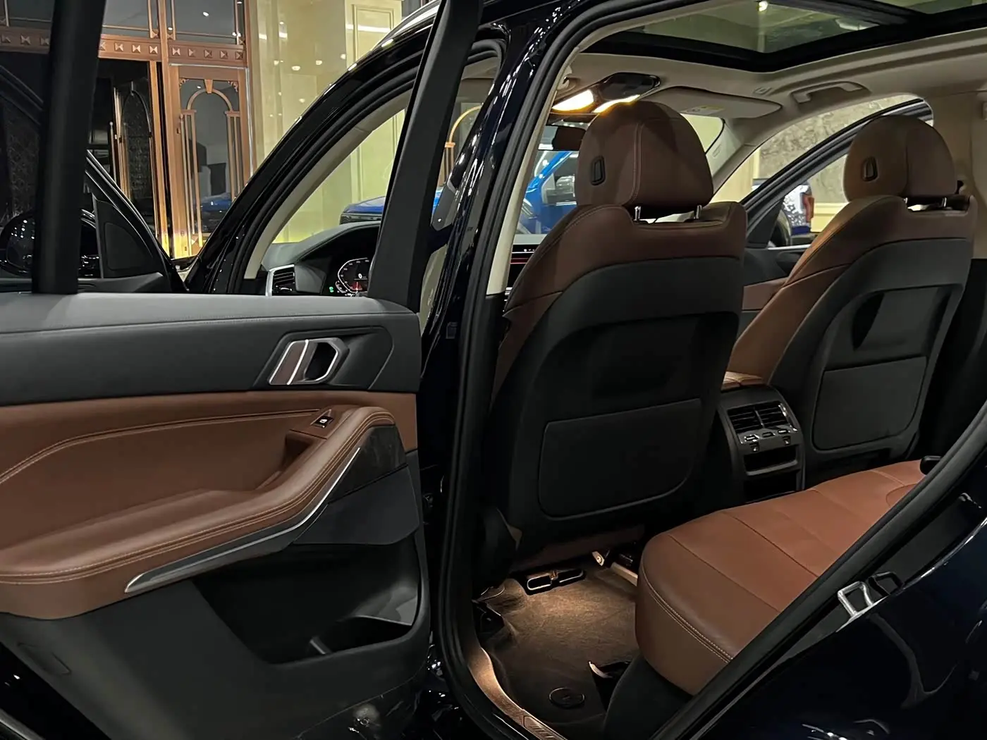 BMW X5 2021 — Photo 11/20